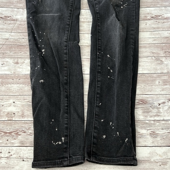Paige Edgemont Midrise Skinny Jeans in Nightlife Destructed No Whiskers Wash - Picture 5 of 13